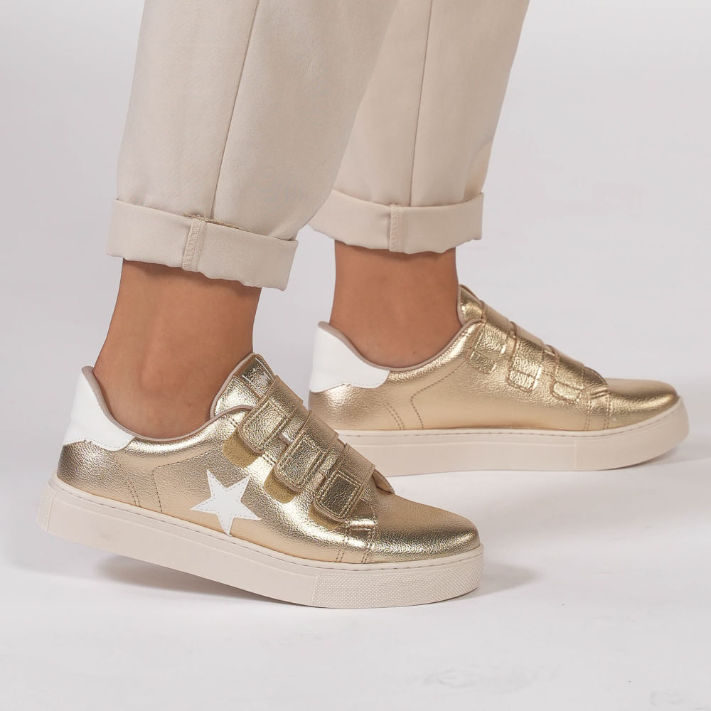 Tênis Dourado Sapato Casual Via Marte Sapatenis Feminino Dourado - Main Image